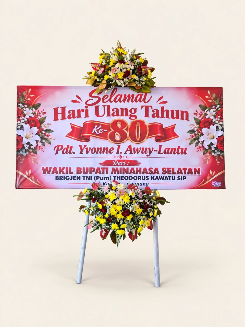 Papan Ulang Tahun Merah Putih — pratinjau dengan latar krem